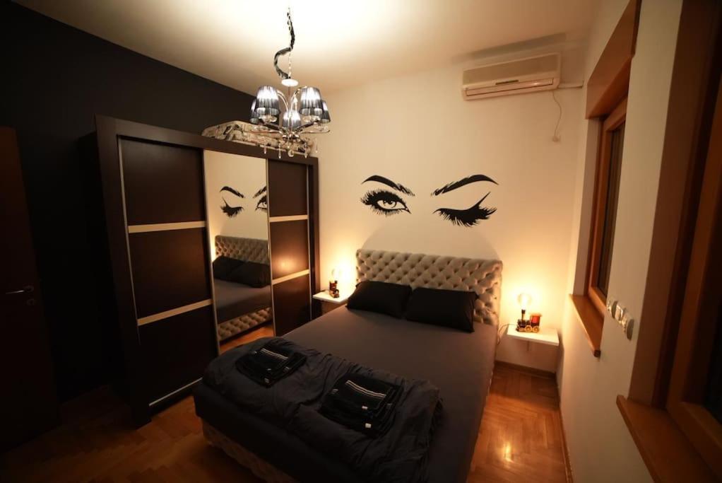 Turquoise Orange, The Art Of Vacation In Belgrade Apartment Exterior foto